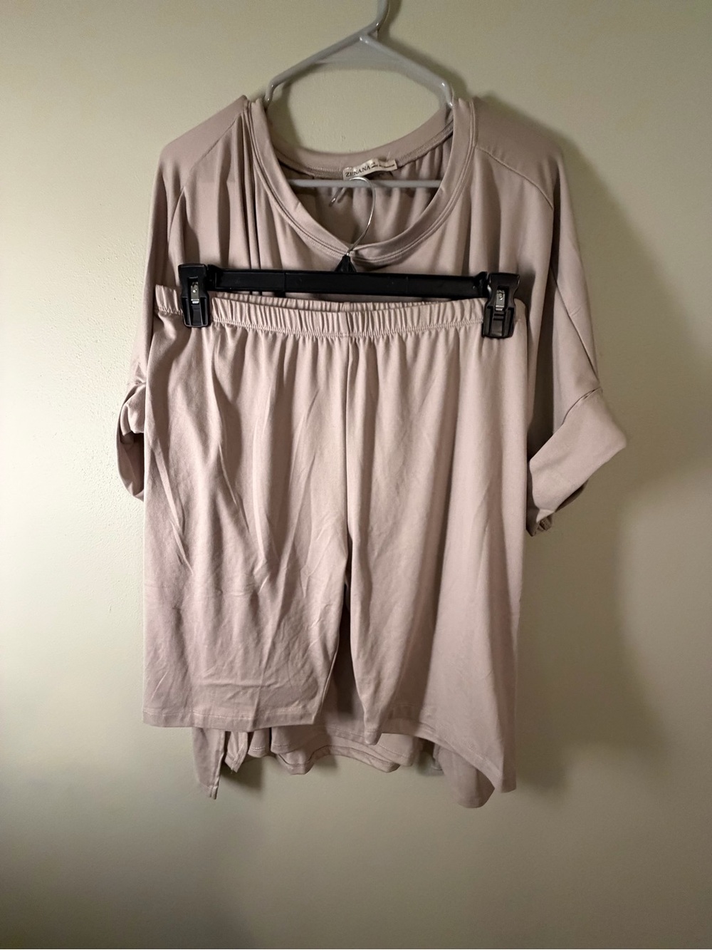 Zenana Outfitters Relaxed Scoop Neck Tunic with Shorts Set
